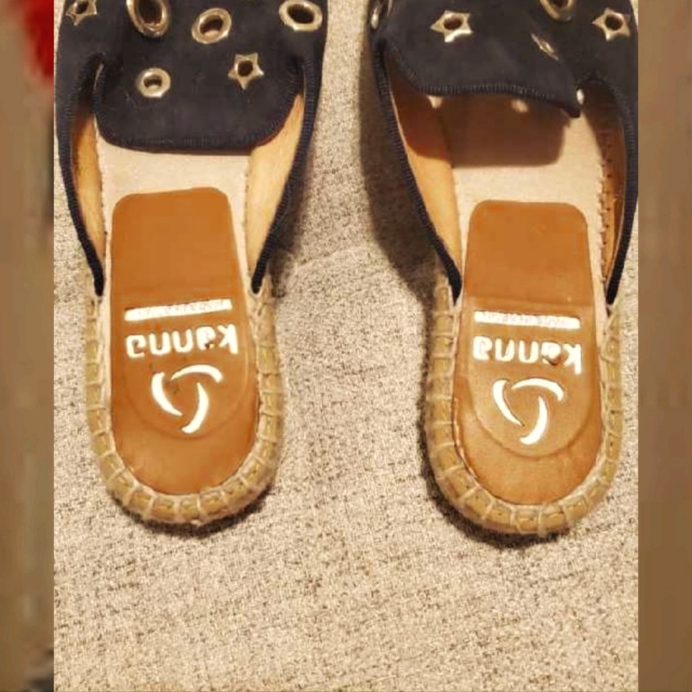 Mules/flat sandals